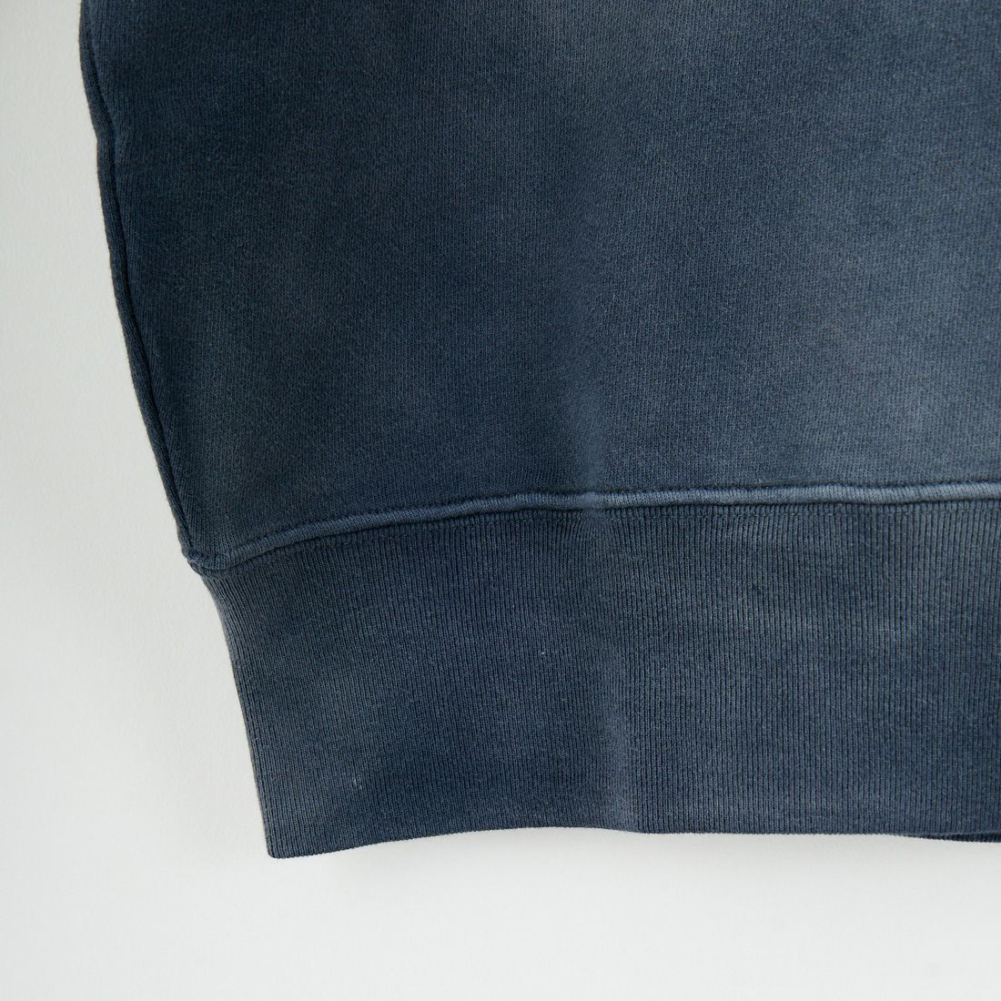 RhodolirioN [ロドリリオン] ロゴタイプクルーネックスウェット [RV1068] B NAVY