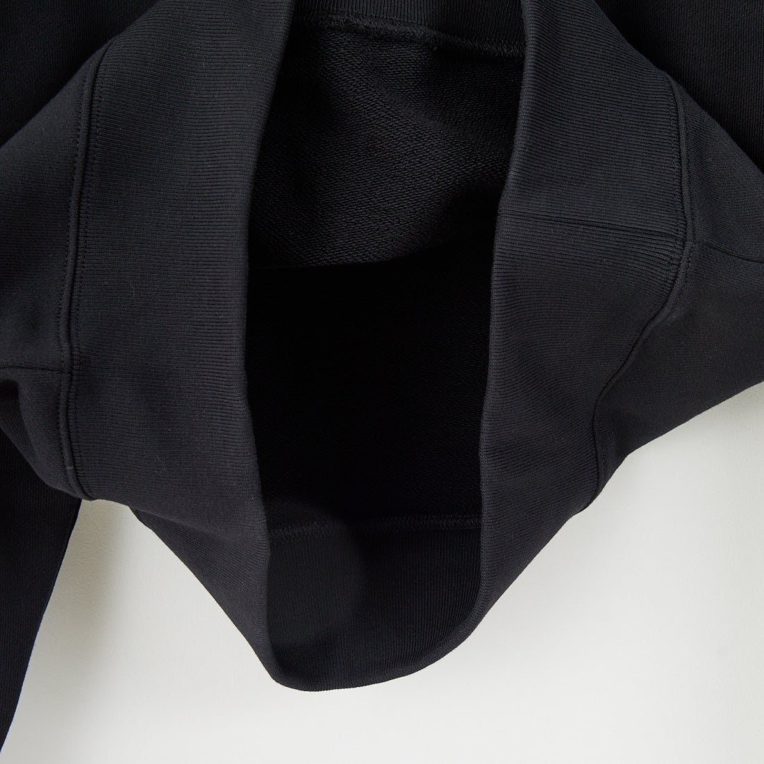 MAISON KITSUNE [メゾン キツネ] ハンドライティング コンフォートスウェット [MM00315KM0341] O197 BK/WH