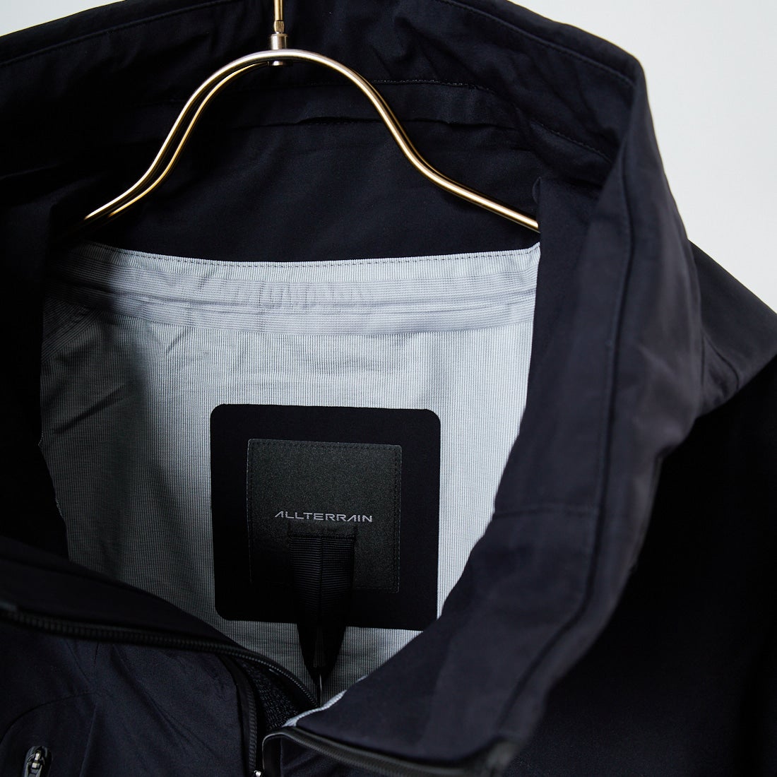 DESCENTE ALLTERRAIN [デサントオルテライン] CREAS ハードシェルジャケット [DU5FWBA2M] BK00