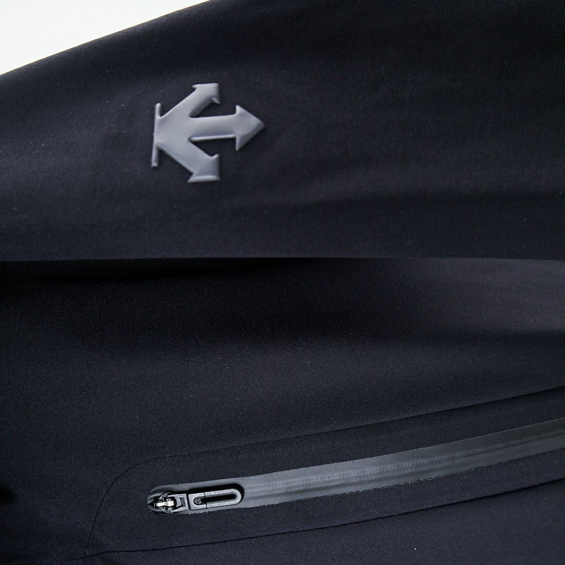 DESCENTE ALLTERRAIN [デサントオルテライン] CREAS ハードシェルジャケット [DU5FWBA2M] BK00