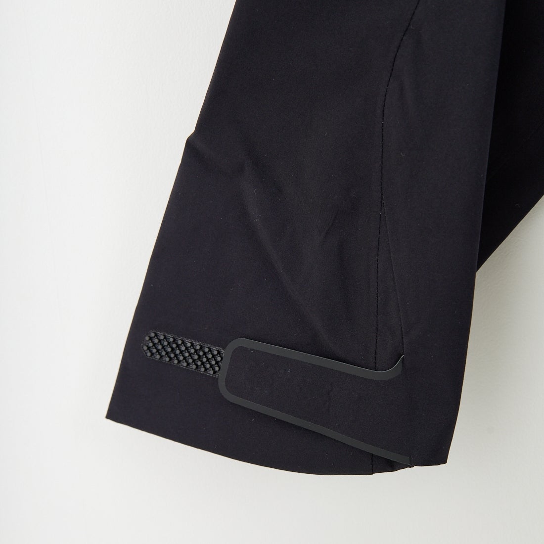 DESCENTE ALLTERRAIN [デサントオルテライン] CREAS ハードシェルジャケット [DU5FWBA2M] BK00