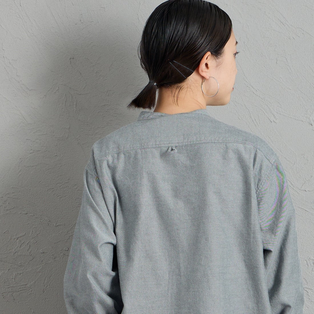 DANTON [ダントン] 先染めビエラ バンドカラーシャツ [DT-B0279VSS] GREY CHAMB &&モデル身長：150cm 着用サイズ：36&&