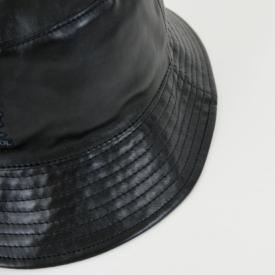 KANGOL [カンゴール] レザーバケットハット [233069630] 01 BLACK