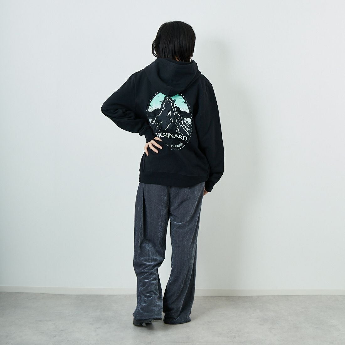 patagonia [パタゴニア] シュイナード クレスト アップライザル フーディ [39700] BLK &&モデル身長：162cm 着用サイズ：S&&