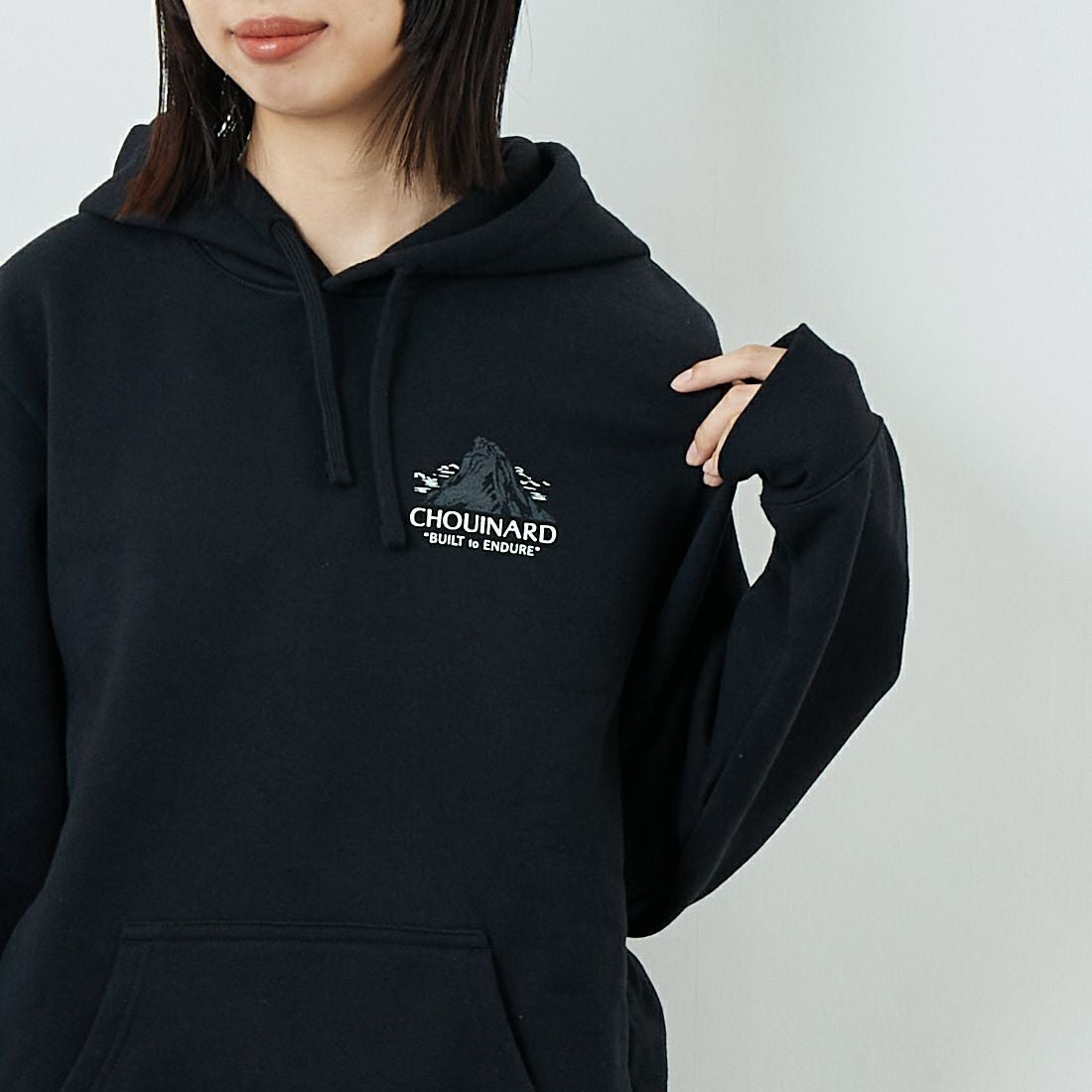 patagonia [パタゴニア] シュイナード クレスト アップライザル フーディ [39700] BLK &&モデル身長：162cm 着用サイズ：S&&