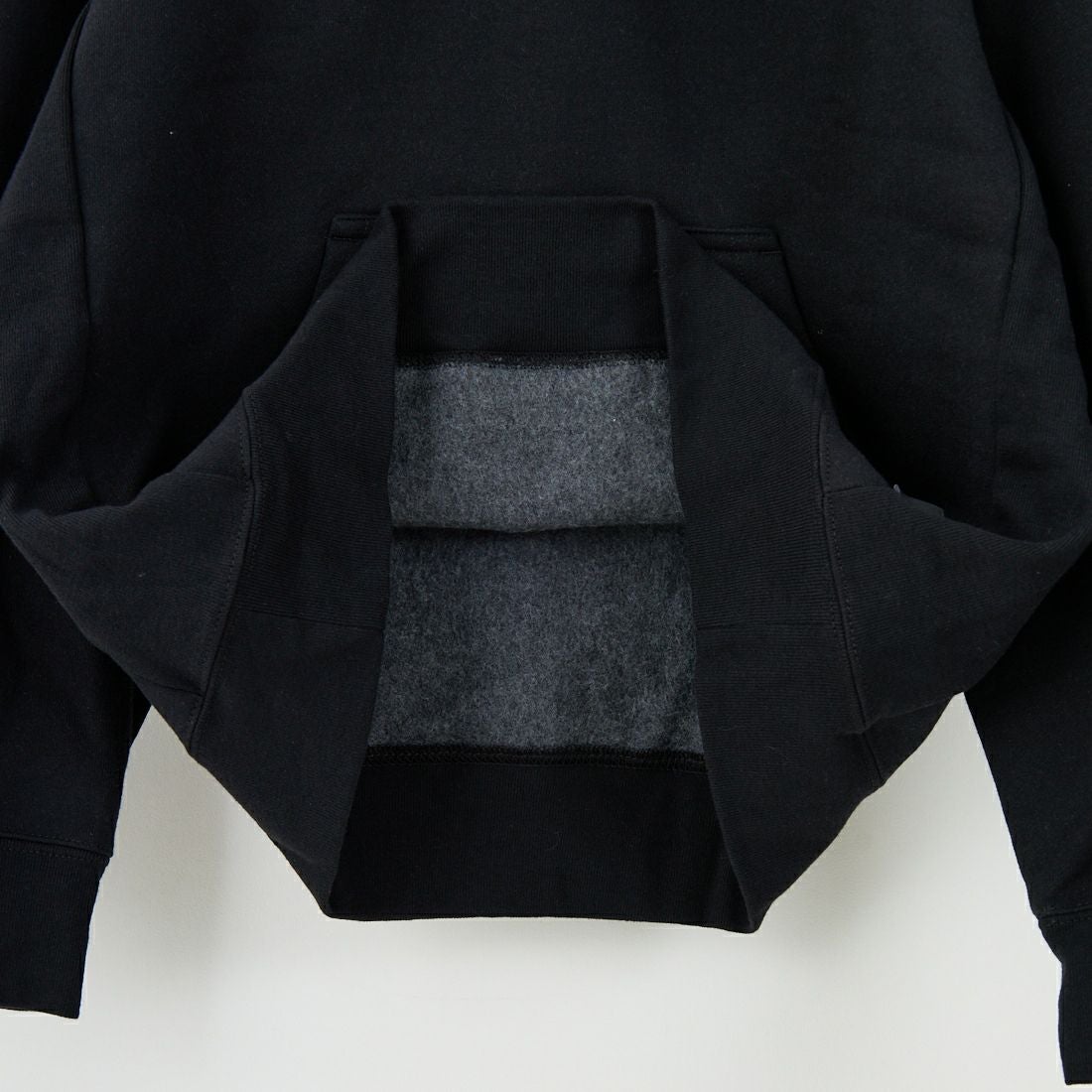 patagonia [パタゴニア] シュイナード クレスト アップライザル フーディ [39700] BLK