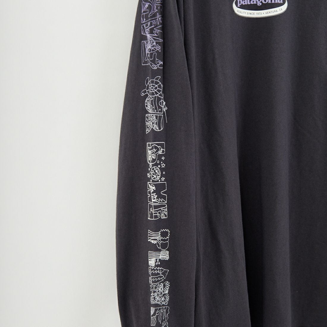 patagonia [パタゴニア] メンズ ロングスリーブ ロングウェイラウンド オーガニックTシャツ [37821] INBK