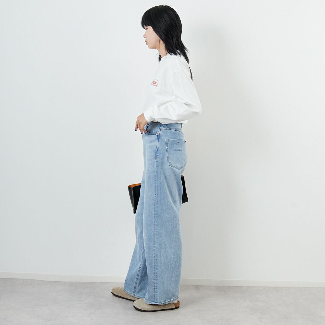 The Endless Summer [エンドレスサマー] CALIFORNIA PIZZA DINER ロングスリーブTシャツ [FH-25774328] 07 WHITE &&モデル身長：167cm 着用サイズ：S&&