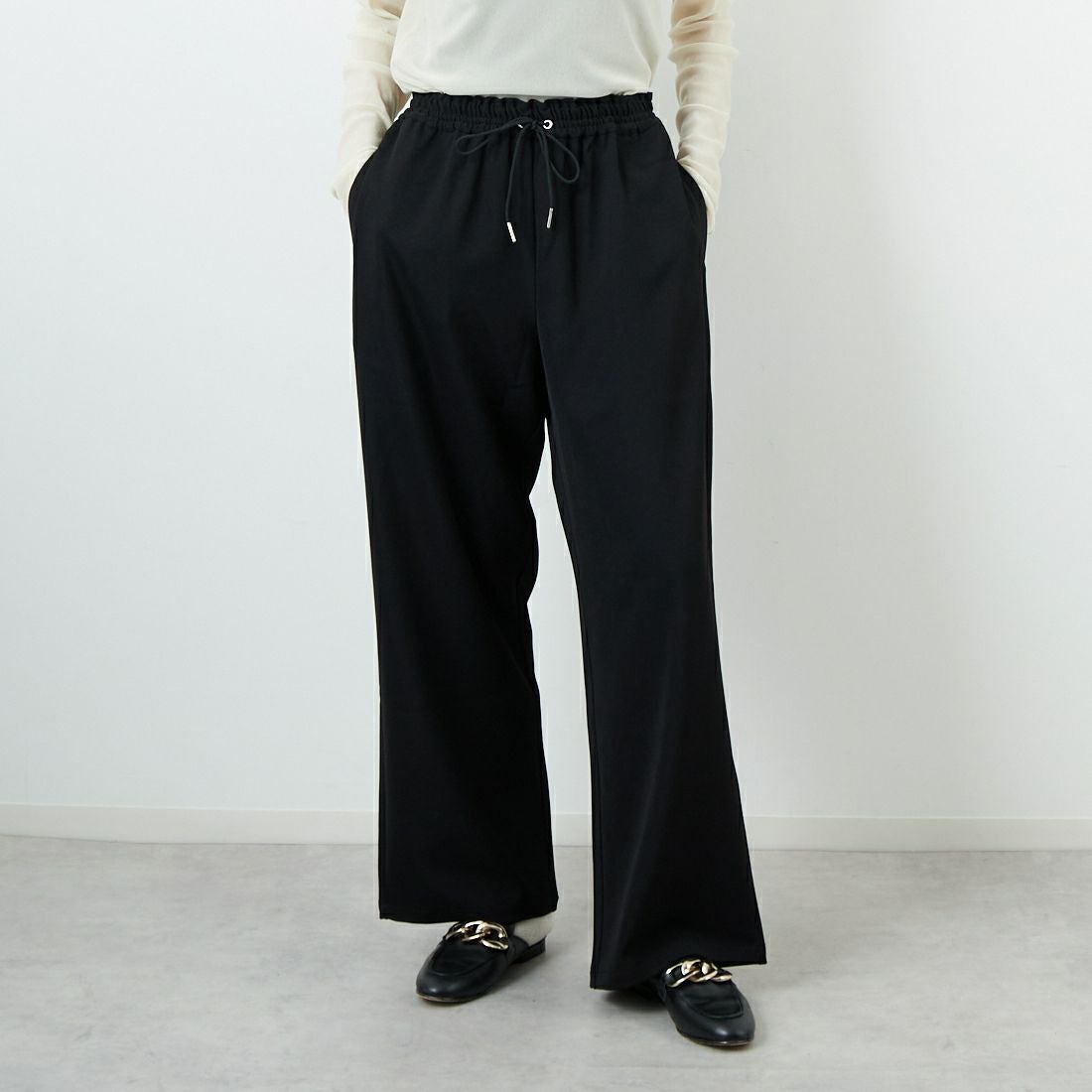 BLACK&&モデル身長：162cm 着用サイズ：36&&