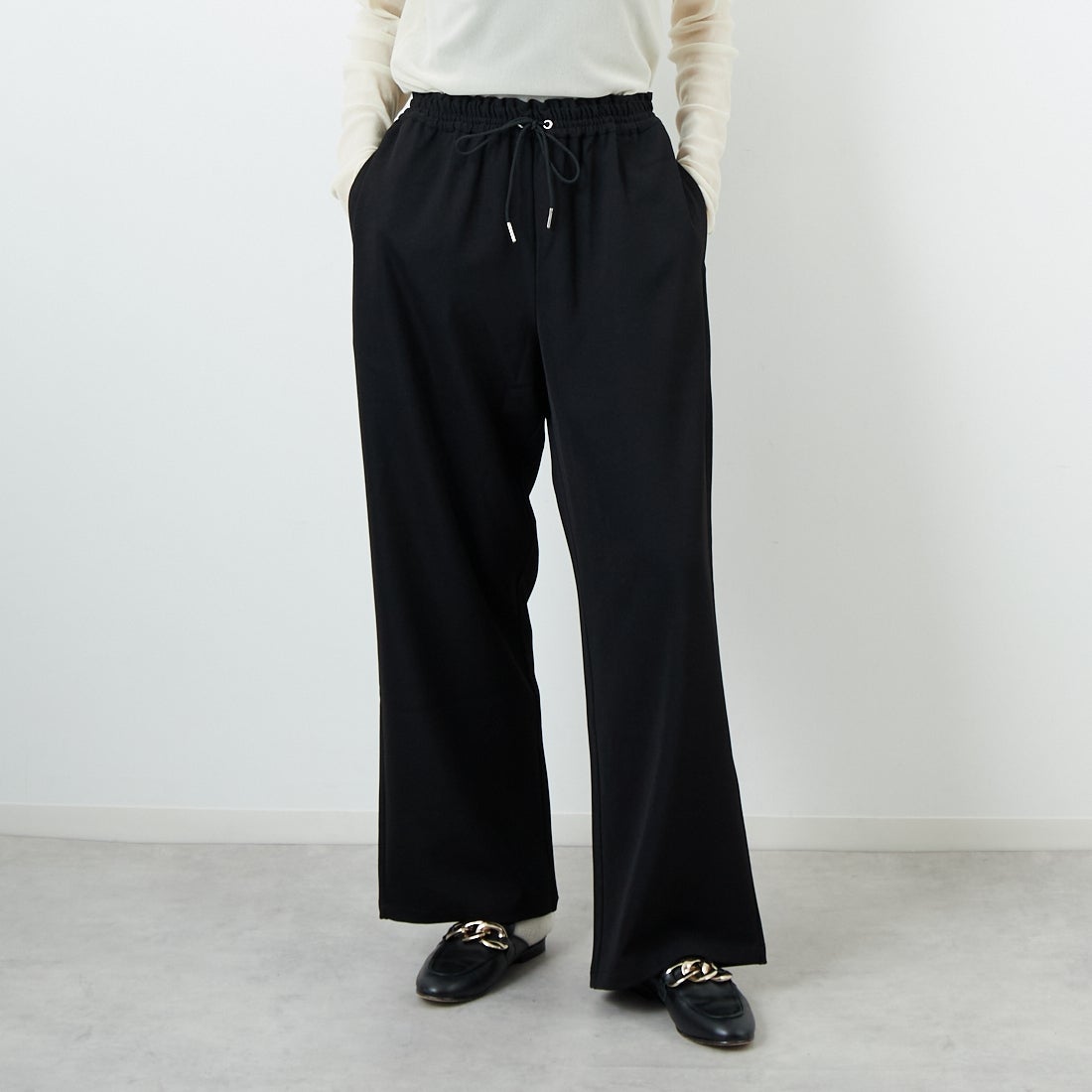 BLACK&&モデル身長：162cm 着用サイズ：36&&