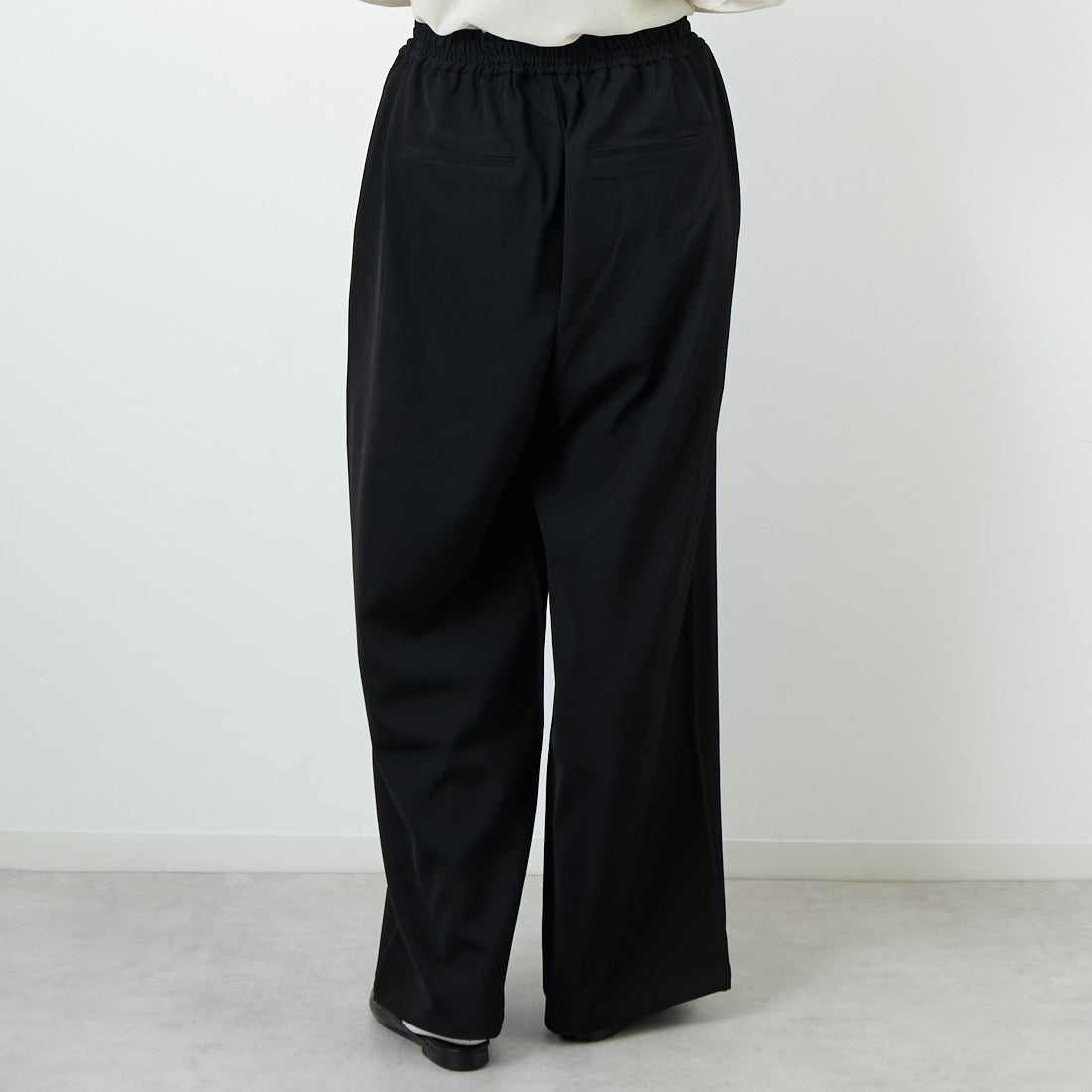 Jeans Factory Clothes [ジーンズファクトリークローズ] イージーワイドパンツ [IN18-PT-5] BLACK &&モデル身長：162cm 着用サイズ：36&&