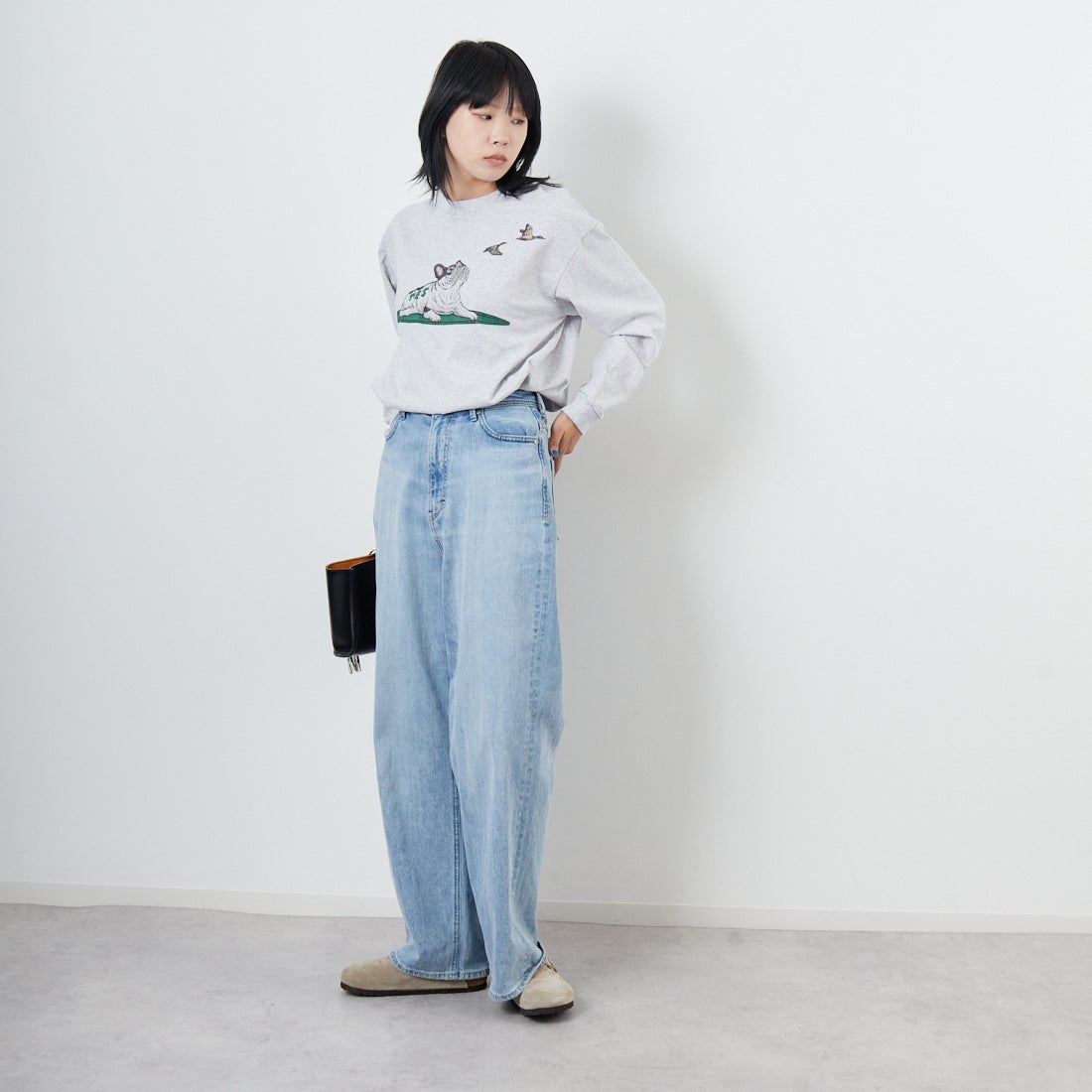 The Endless Summer [エンドレスサマー] 4カラーロゴプリント ロングスリーブTシャツ [FH-25774326] 03 MIX GRY &&モデル身長：167cm 着用サイズ：S&&