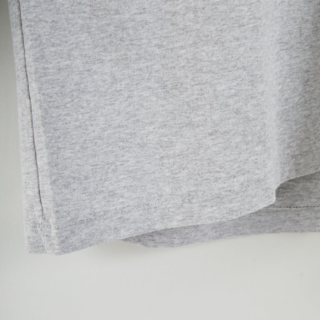 The Endless Summer [エンドレスサマー] 4カラーロゴプリント ロングスリーブTシャツ [FH-25774326] 03 MIX GRY