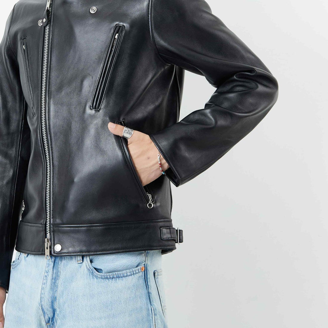 Schott [ショット] ダブルブレスト ライダースジャケット [7825950010] 010 BLACK &&モデル身長：179cm 着用サイズ：M&&