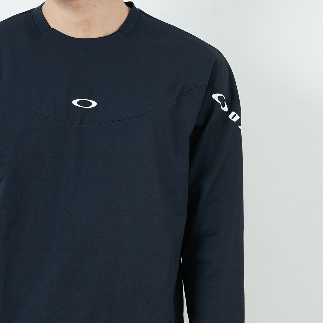 OAKLEY [オークリー] SYNC PACK ロングスリーブ Tシャツ [FOA408124] 02E BLACKO &&モデル身長：179cm 着用サイズ：M&&