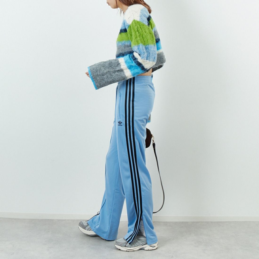 adidas Originals [アディダス オリジナルス] ファイヤーバード トラックパンツ [HAJ86] JY2676 &&モデル身長：167cm 着用サイズ：M&&