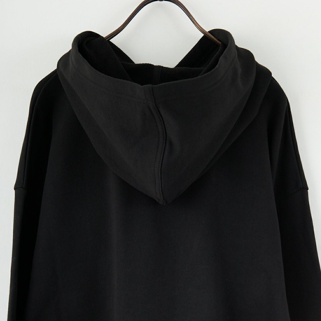 LACOSTE [ラコステ] ロゴパッチスウェットフーディ [SF7607] 031 BLACK