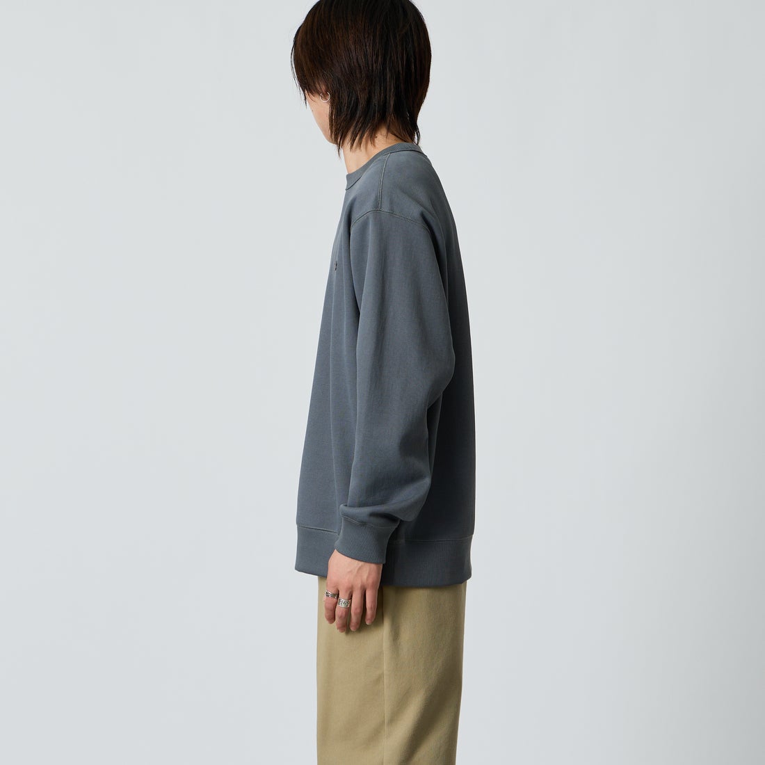 LACOSTE [ラコステ] 鹿の子ワントーンクルーネックスウェット [SH9359] 7EZ GREY &&モデル身長：177cm 着用サイズ：5&&