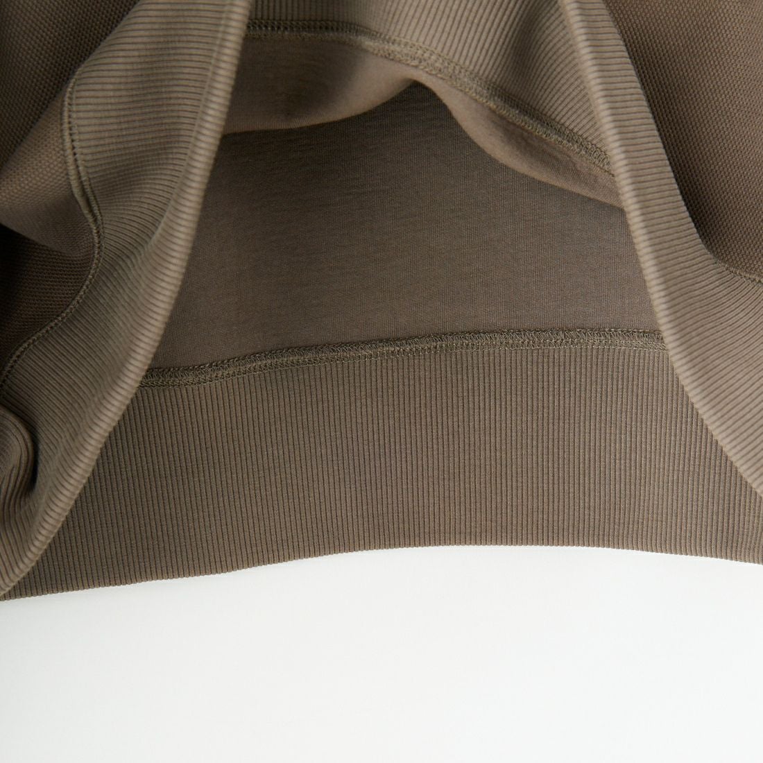 LACOSTE [ラコステ] 鹿の子ニットワントーンクルーネック [SH9359] ZBC OPIUM