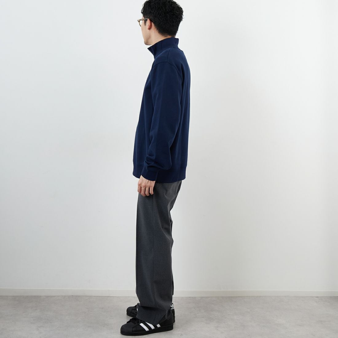 LACOSTE [ラコステ] ハイネックハーフジップスウェット [SH9774] 166 NAVY B &&モデル身長：168cm 着用サイズ：5&&