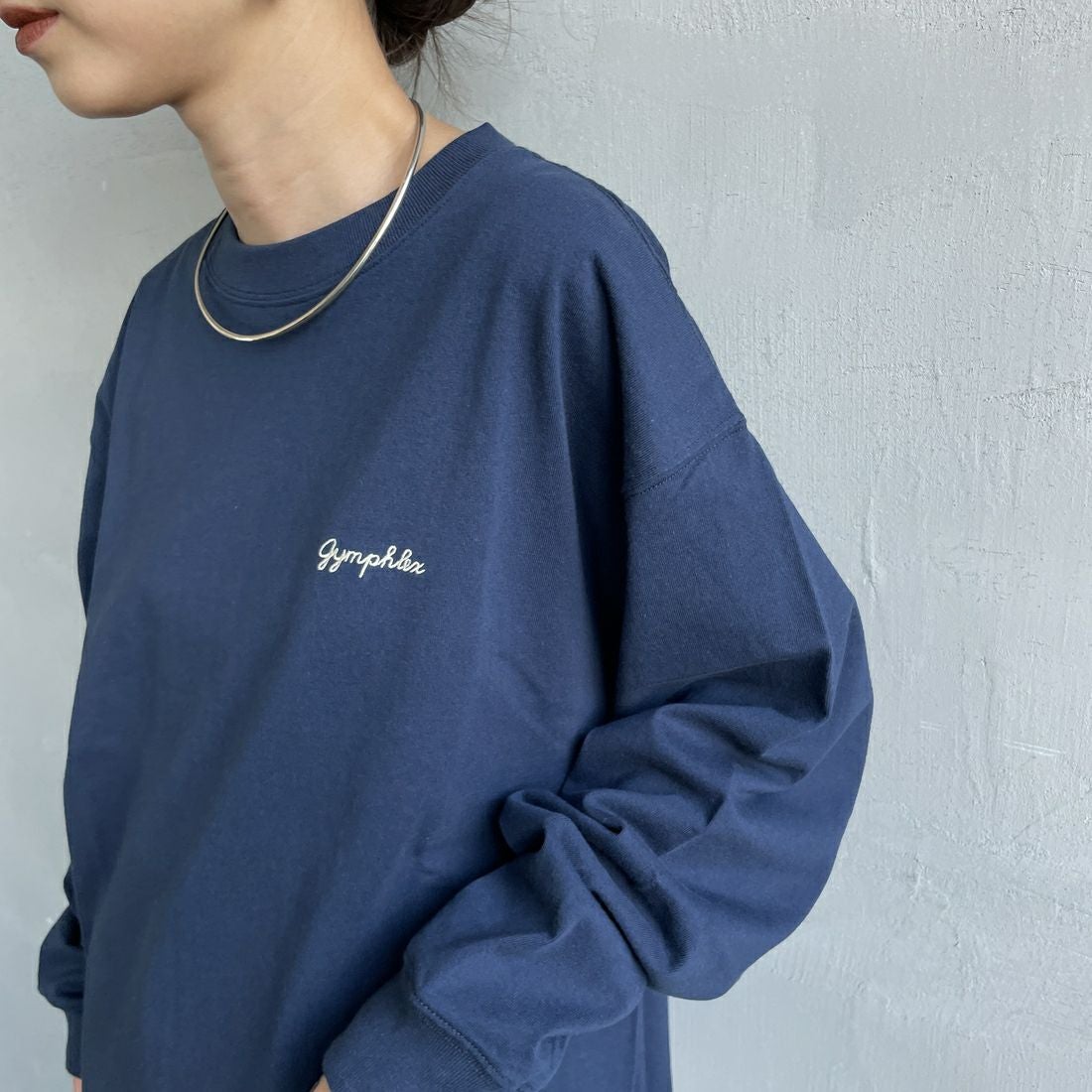 Gymphlex [ジムフレックス] クルーネックプルオーバー [GY-C0486HKT] DK.NAVY &&モデル身長：150cm 着用サイズ：14&&