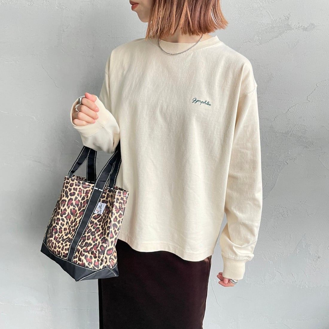 Gymphlex [ジムフレックス] クルーネックプルオーバー [GY-C0486HKT] ECRU &&モデル身長：158cm 着用サイズ：14&&