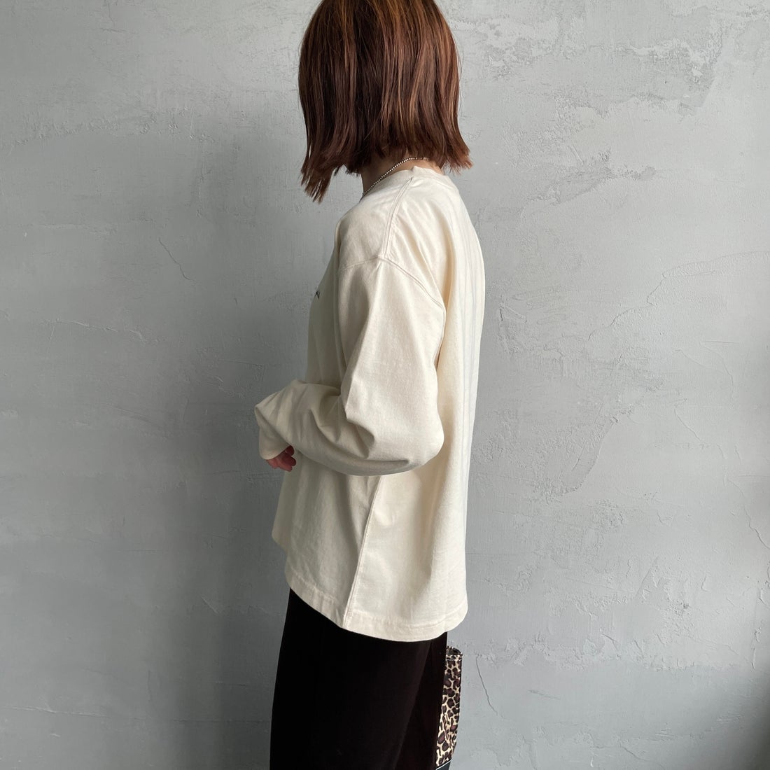 Gymphlex [ジムフレックス] クルーネックプルオーバー [GY-C0486HKT] ECRU &&モデル身長：158cm 着用サイズ：14&&