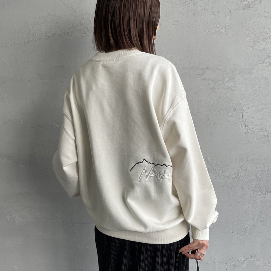 WHITE&&モデル身長：159cm 着用サイズ：S&&