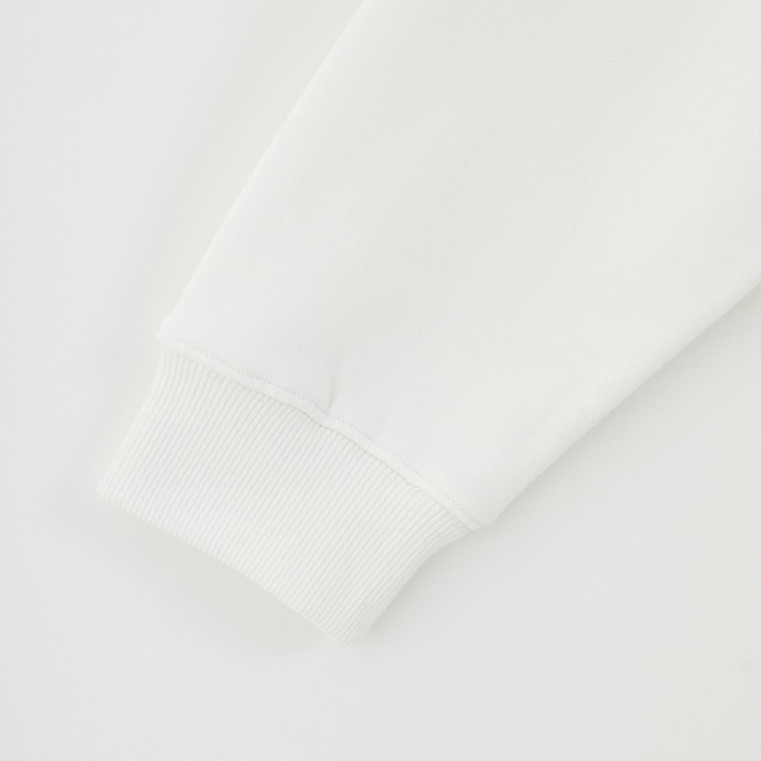 JEANSFACTORY × NANGA [ジーンズファクトリー × ナンガ] 別注 ワンポイント刺繍ロゴ ドローコードスウェット [NW2507-JF] WHITE