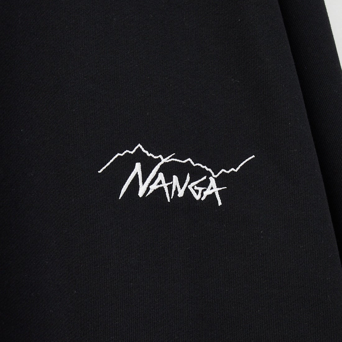 JEANSFACTORY × NANGA [ジーンズファクトリー × ナンガ] 別注 ワンポイント刺繍ロゴ ドローコードスウェット [NW2507-JF] BLACK