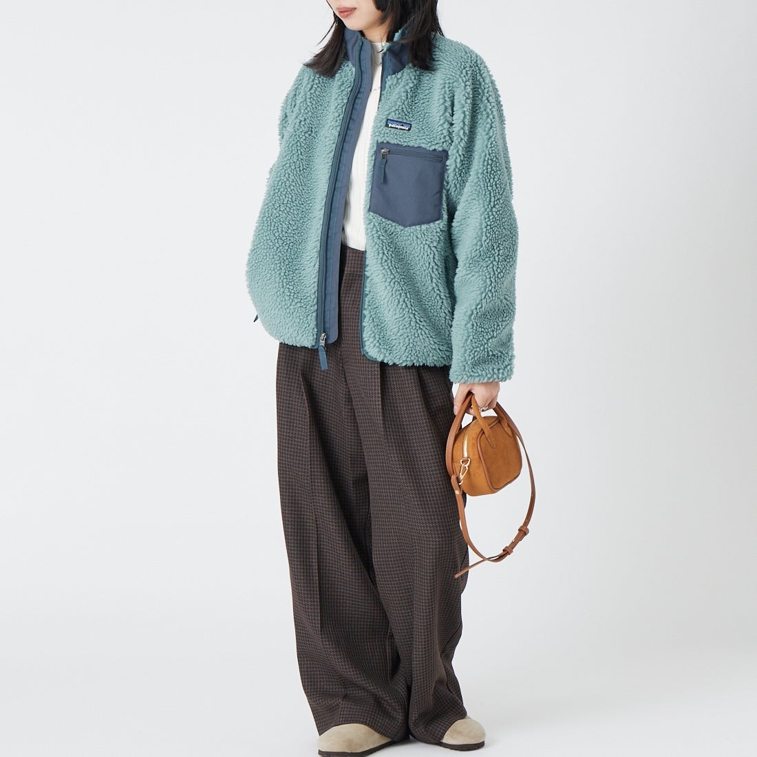 patagonia [パタゴニア] ウィメンズ クラシック レトロX ジャケット [23075] BLSG &&モデル身長：162cm 着用サイズ：XS&&