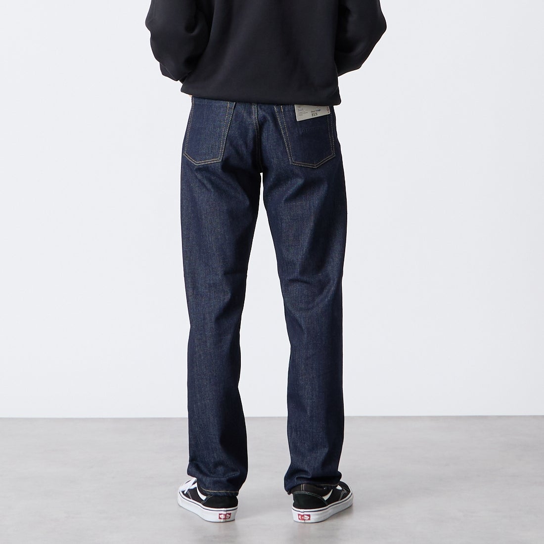 YANUK [ヤヌーク] PREMIUM2 クラシックストレート BEN/ベン [57253030] POW &&モデル身長：175cm 着用サイズ：29&&