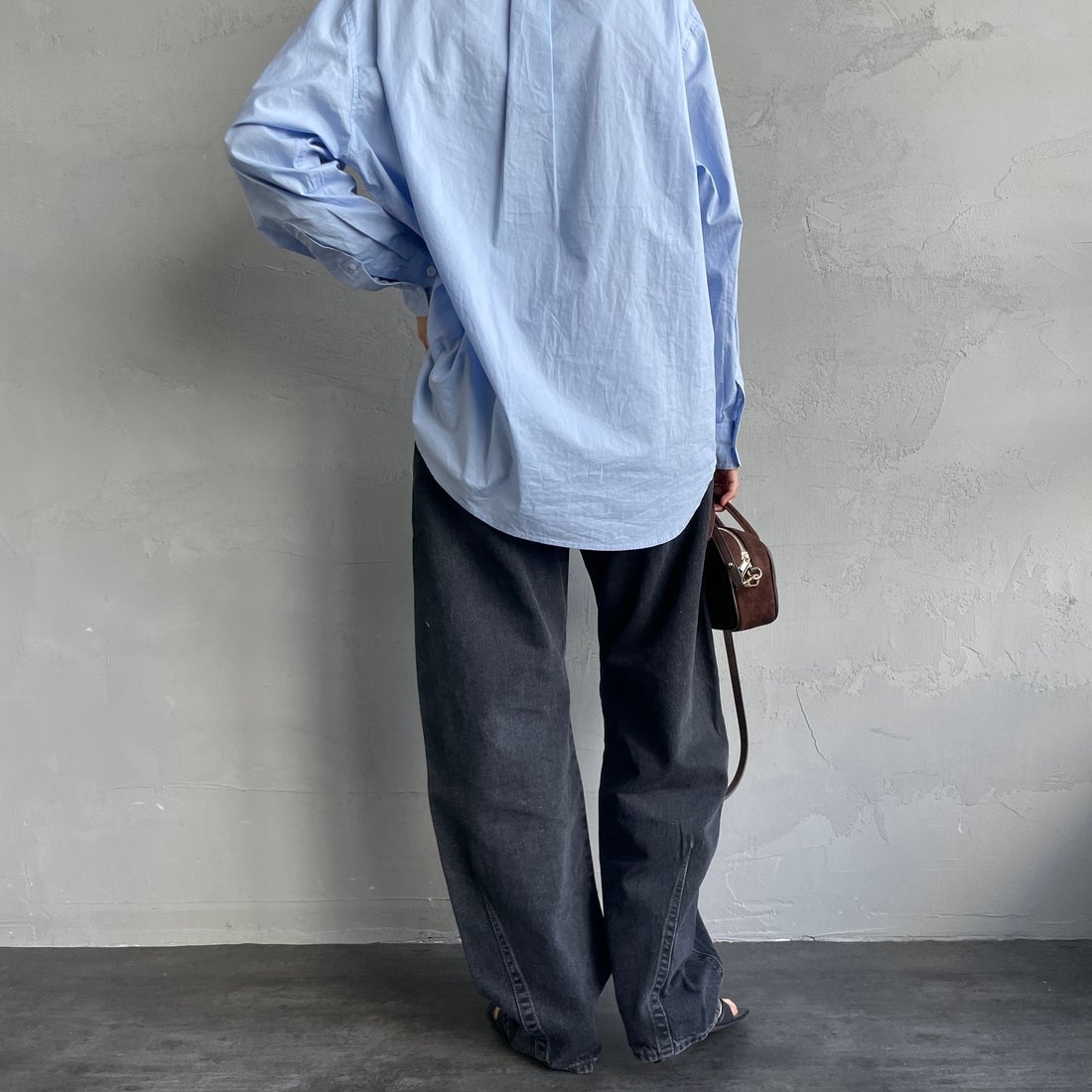 LEVI'S [リーバイス] バギーダッドバレルジーンズ [0039A-00] 00 REBEL E &&モデル身長：160cm 着用サイズ：25&&