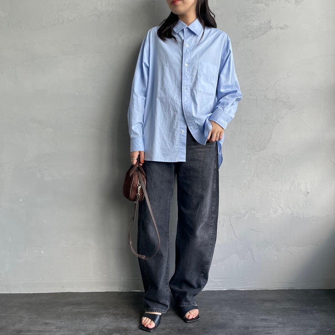 LEVI'S [リーバイス] バギーダッドバレルジーンズ [0039A-00] 00 REBEL E &&モデル身長：160cm 着用サイズ：25&&
