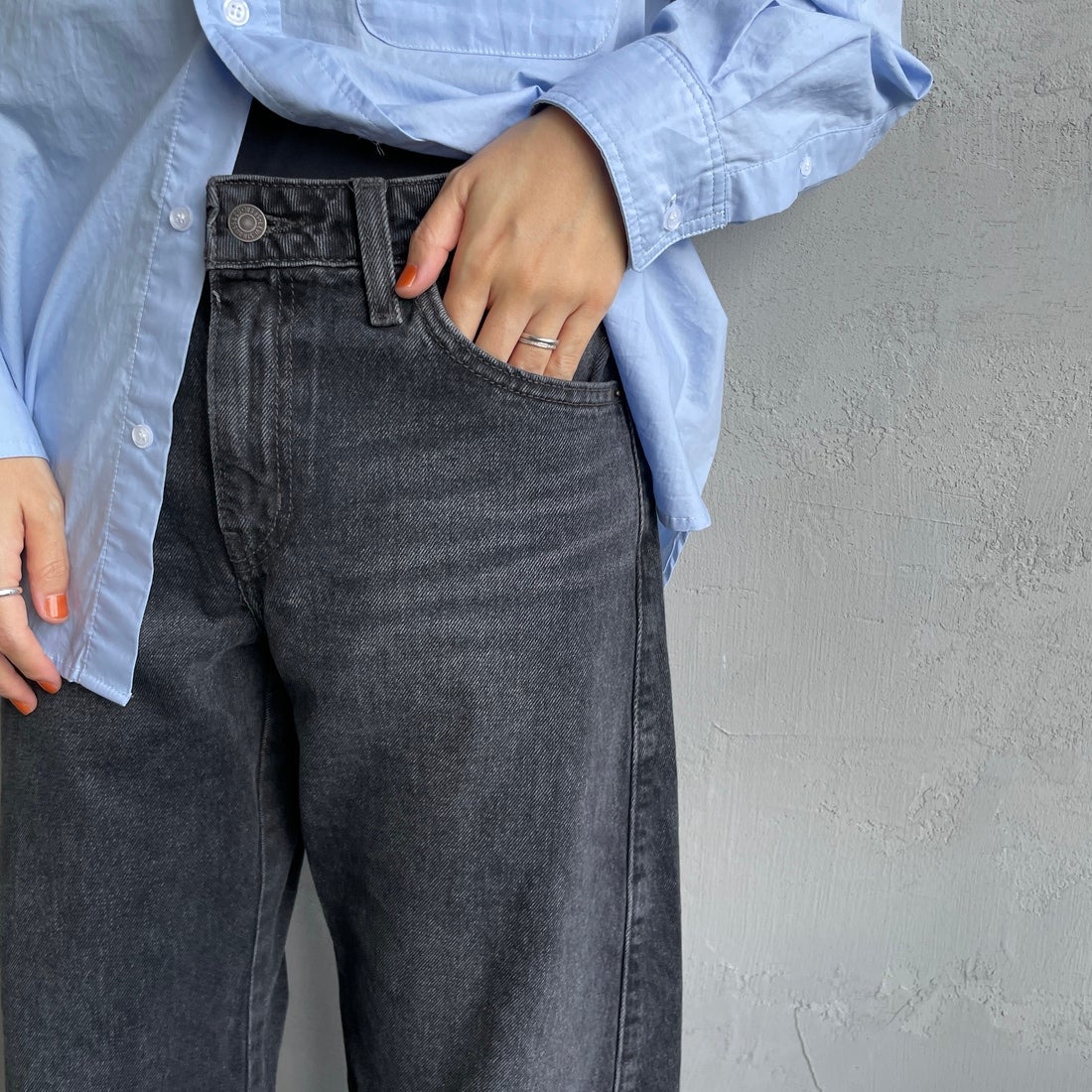 LEVI'S [リーバイス] バギーダッドバレルジーンズ [0039A-00] 00 REBEL E &&モデル身長：160cm 着用サイズ：25&&