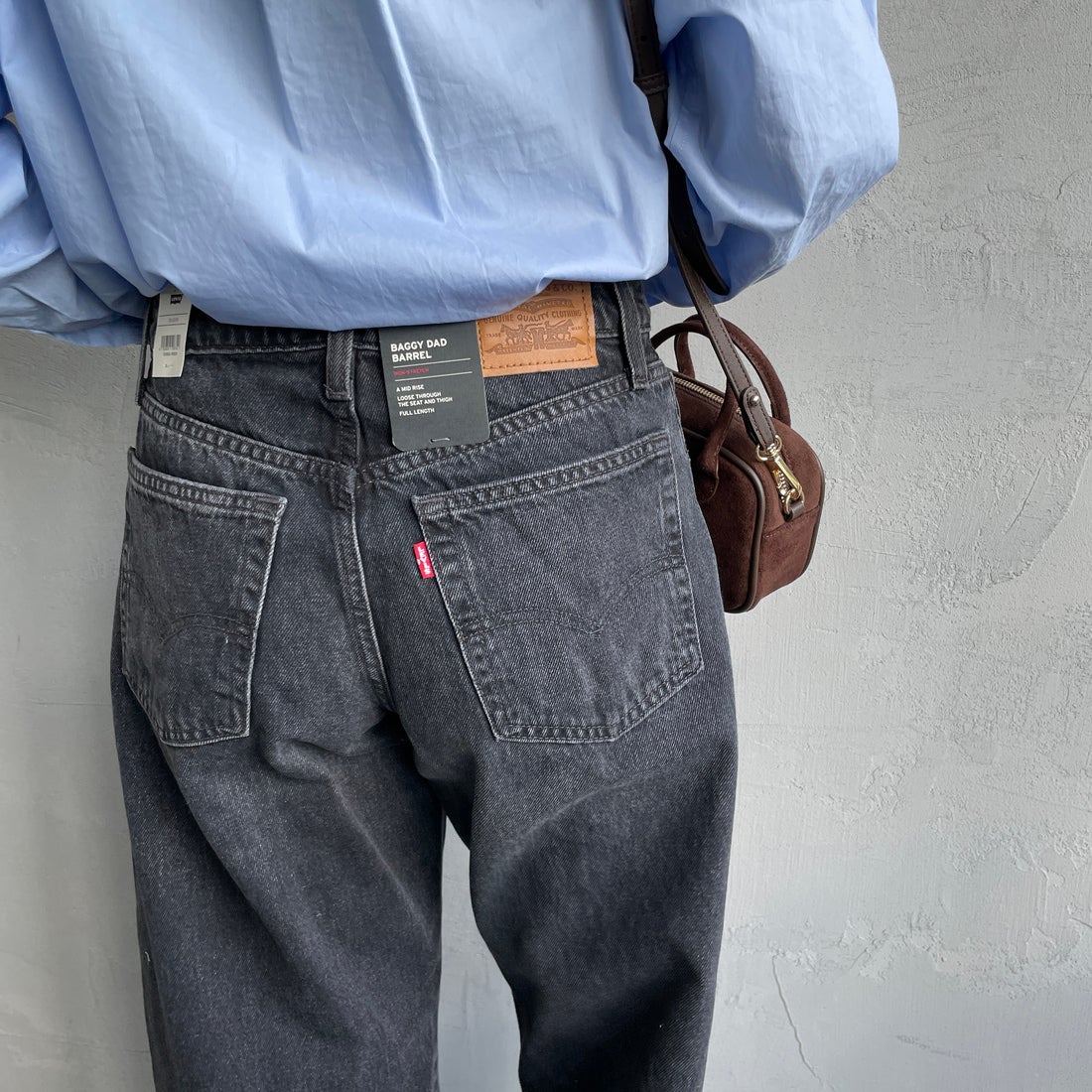LEVI'S [リーバイス] バギーダッドバレルジーンズ [0039A-00] 00 REBEL E &&モデル身長：160cm 着用サイズ：25&&