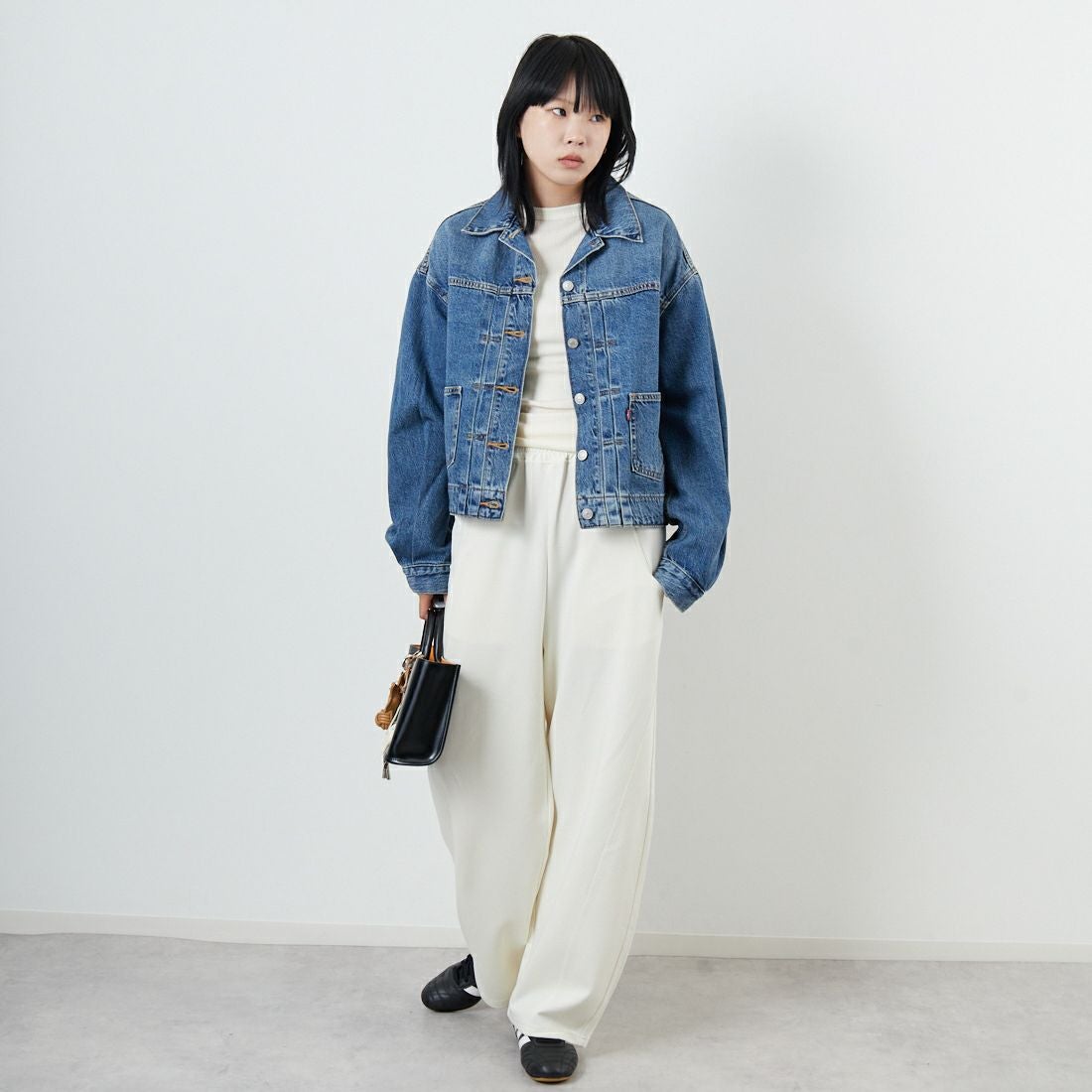LEVI'S [リーバイス] バルーンスリーブ トラッカージャケット [003NQ-00] 03 &&モデル身長：167cm 着用サイズ：S&&