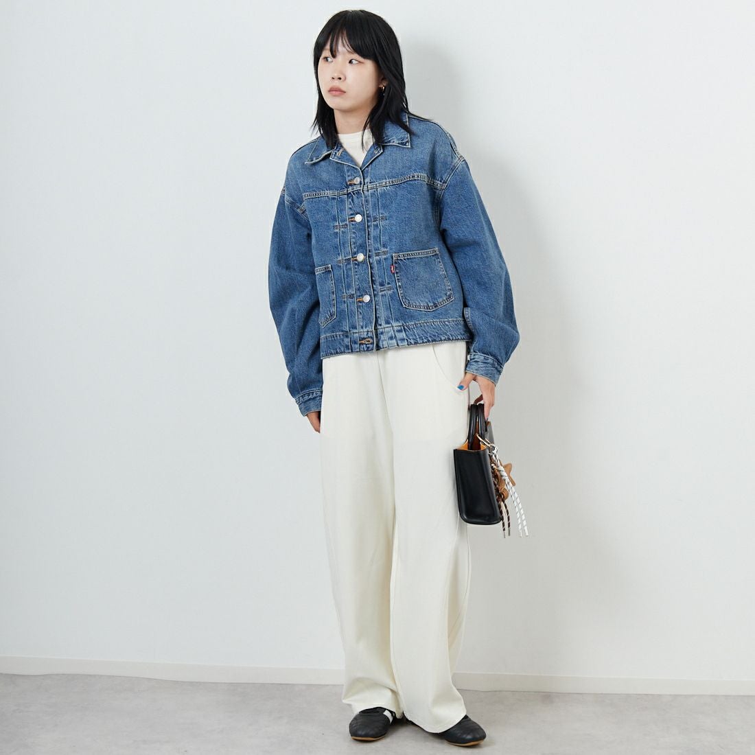 LEVI'S [リーバイス] バルーンスリーブ トラッカージャケット [003NQ-00] 03 &&モデル身長：167cm 着用サイズ：S&&