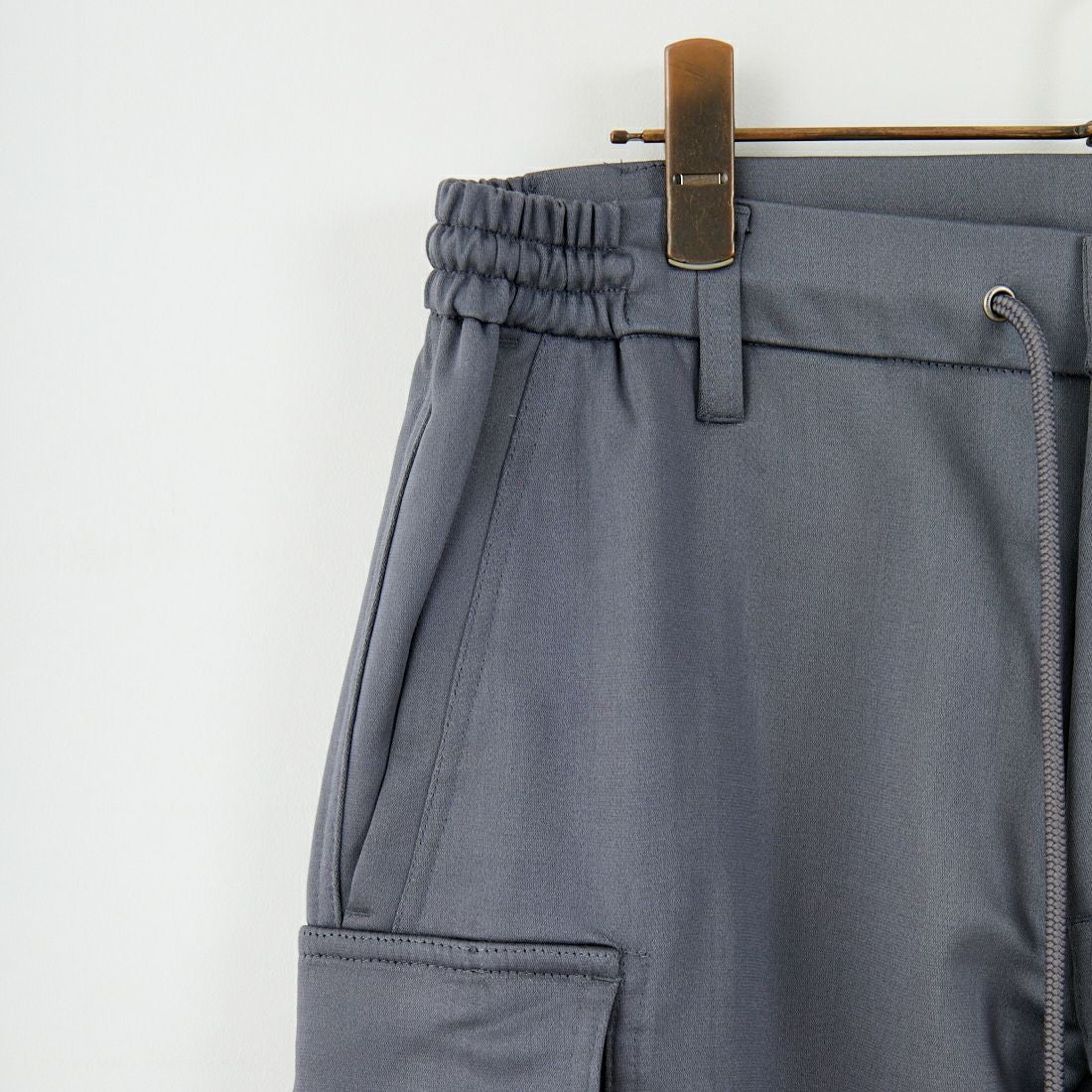 1PIU1UGUALE3 RELAX [ウノ ピゥ ウノ ウグァーレ トレ] スリムカーゴパンツ [USB-23093] SN082 D.GR