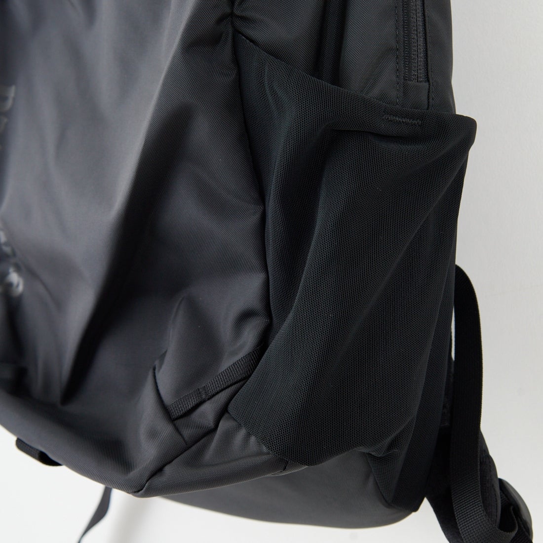patagonia [パタゴニア] アトム デイパック 24L [48230] BLK