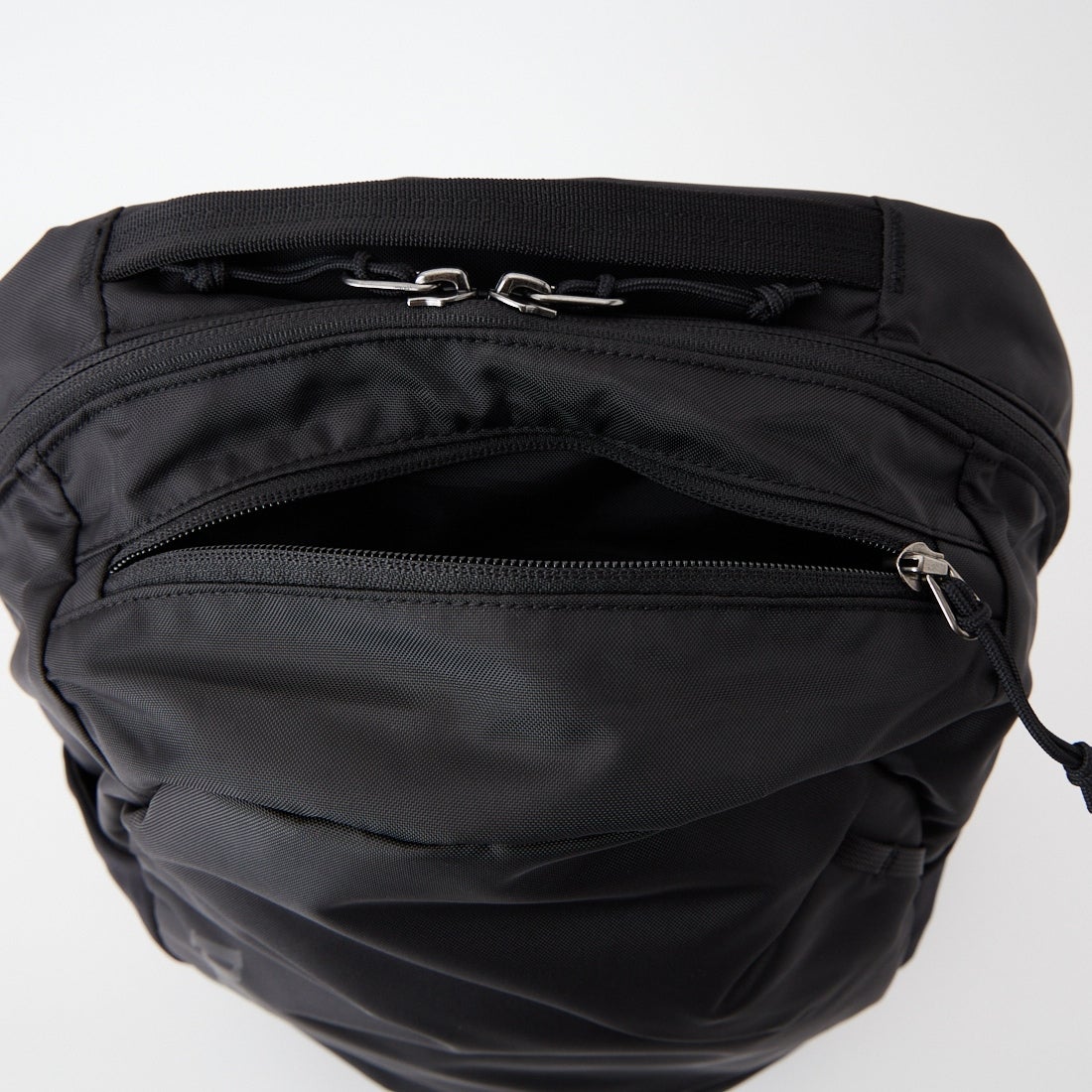 patagonia [パタゴニア] アトム デイパック 24L [48230] BLK
