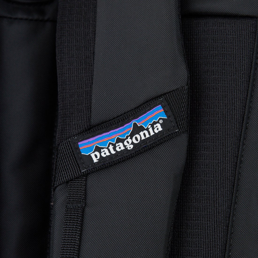 patagonia [パタゴニア] アトム デイパック 24L [48230] BLK