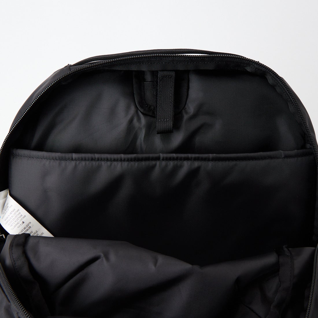 patagonia [パタゴニア] アトム デイパック 24L [48230] BLK