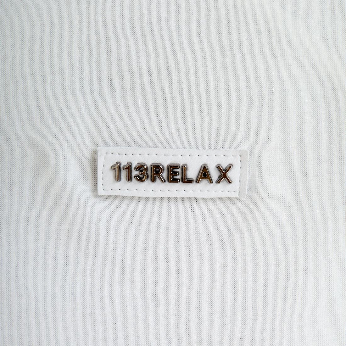 1PIU1UGUALE3 RELAX [ウノ ピゥ ウノ ウグァーレ トレ] プレートロゴロングTシャツ [UST-25134] SN10 WHITE