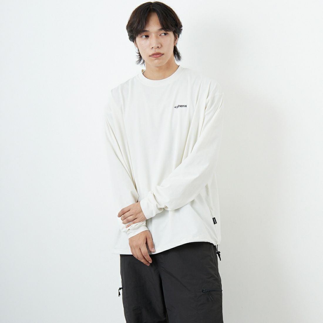 WHITE&&モデル身長：179cm 着用サイズ：XL&&