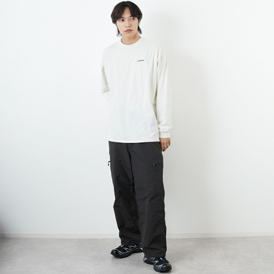 +phenix [プラスフェニックス] 別注 ワンポイント刺繍ロゴ ドローコードTシャツ [POT-25080IN-JF] WHITE &&モデル身長：179cm 着用サイズ：XL&&