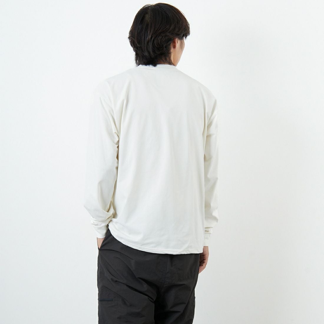+phenix [プラスフェニックス] 別注 ワンポイント刺繍ロゴ ドローコードTシャツ [POT-25080IN-JF] WHITE &&モデル身長：179cm 着用サイズ：M&&