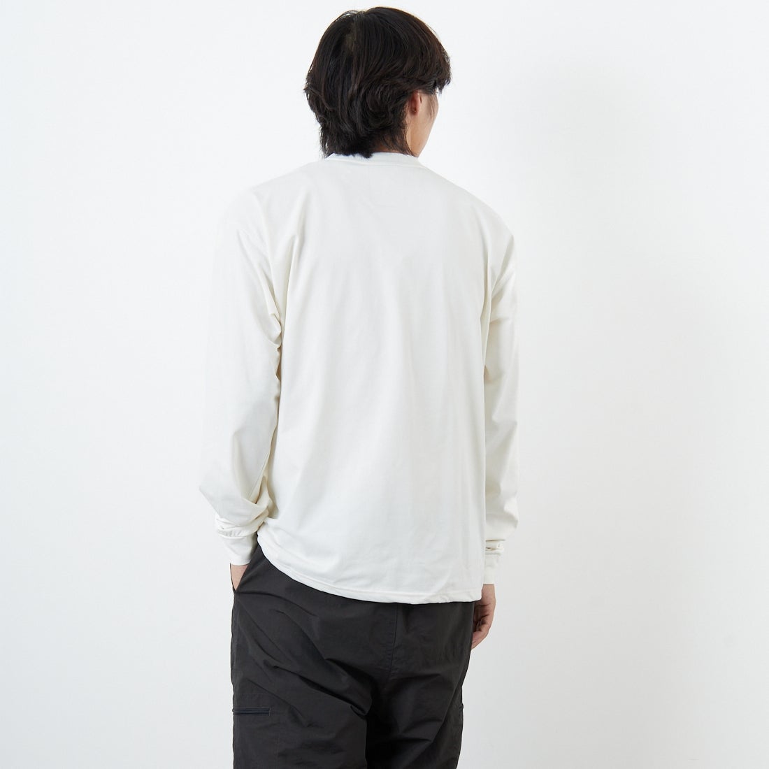 +phenix [プラスフェニックス] 別注 ワンポイント刺繍ロゴ ドローコードTシャツ [POT-25080IN-JF] WHITE &&モデル身長：179cm 着用サイズ：M&&