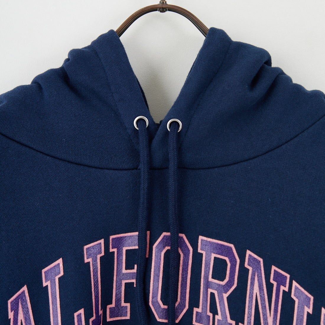 ILL ONE EIGHTY [イル ワンエイティ] CALIFORNIA LOVE スウェットフーディ [ILL252-14A] NAVY
