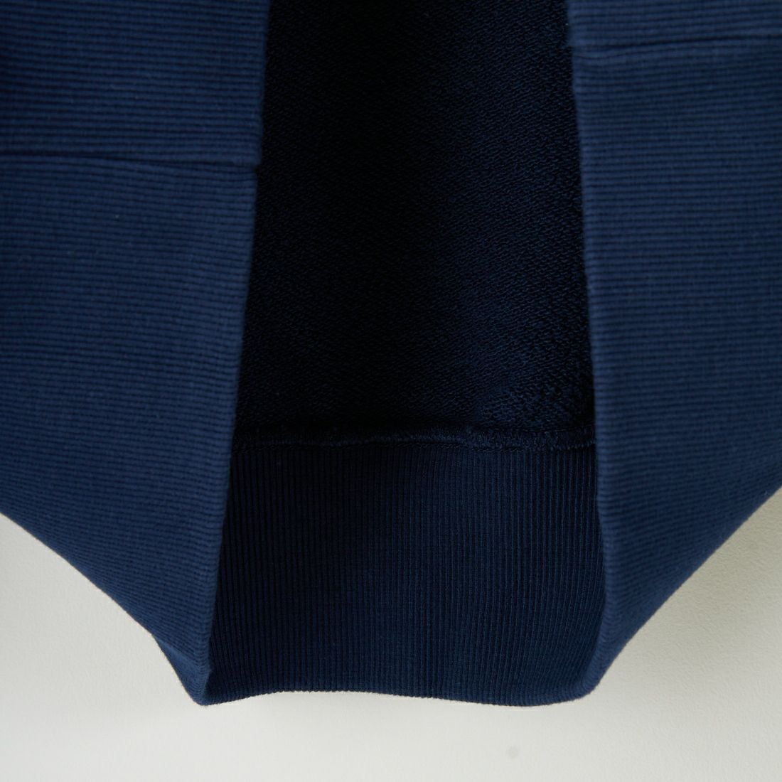 ILL ONE EIGHTY [イル ワンエイティ] CALIFORNIA LOVE スウェットフーディ [ILL252-14A] NAVY